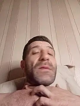 Alexdaniel89 现场XXX聊天