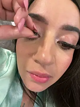 دردشة EmmyEvans1 الجنسية المباشرة