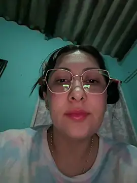 You-kitty2025 Show in webcam