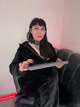 Chat XXX en directo de Ravenna666_