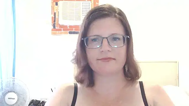 Domina_Tasselina_Goddess Adlı Modelin Canlı XXX Sohbeti