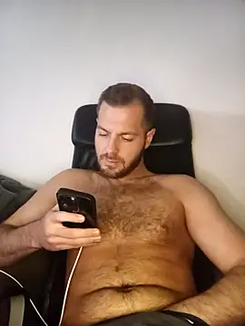 XXX chat uživo modela THE_CHEEKY_ALPHA