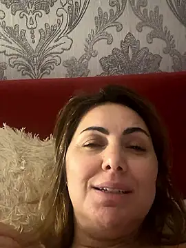 Chatroom XXX en direct de Emma_roqueen