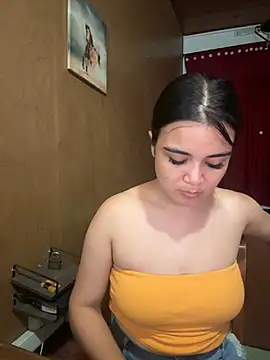 Czat XXX na żywo – CamilaSofiia