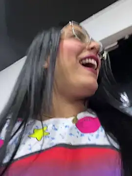 Chat XXX en directo de Shasa_8