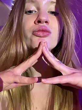 saint_cat25 Adlı Modelin Canlı XXX Sohbeti