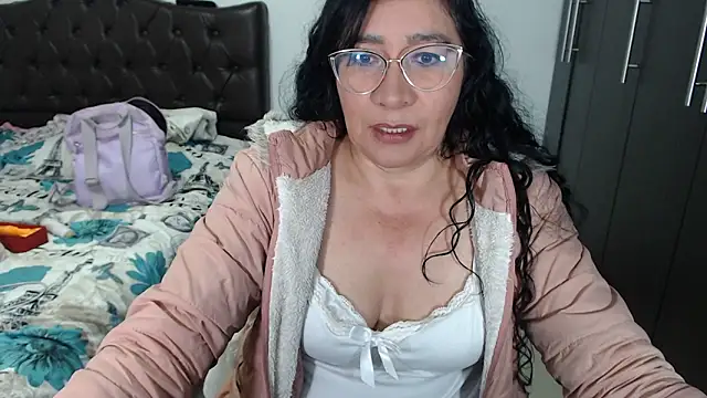 Chat XXX en directo de Grace_mature_milf