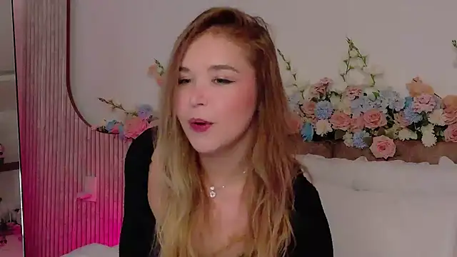 Lilith_Bonheur's Live XXX Chat