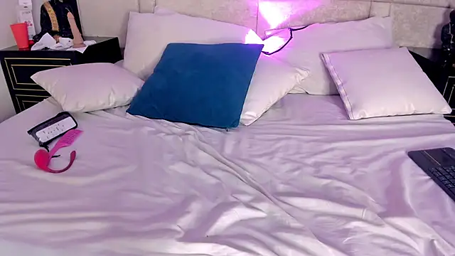 دردشة CloheBell الجنسية المباشرة