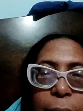 Czat XXX na żywo – sexymomsn