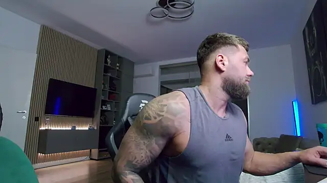 UbbeViking élő XXX-chatje