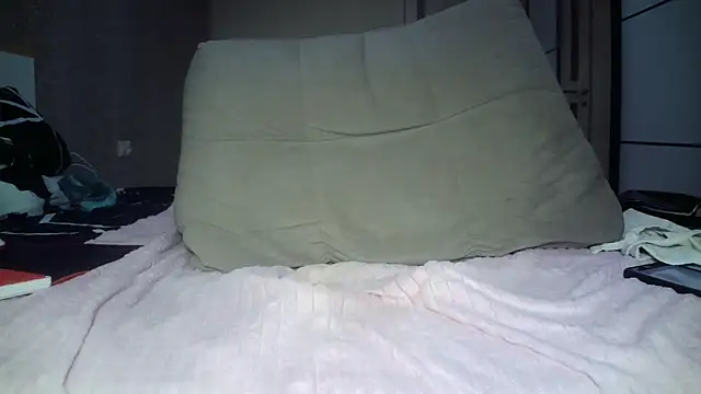 Chat XXX en directo de Bella_Netty