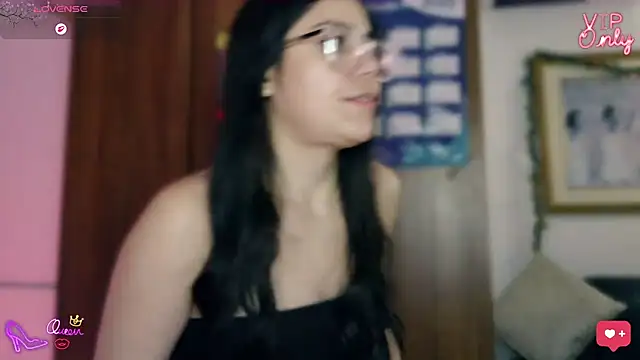 XXX chat uživo modela LauGrayJ