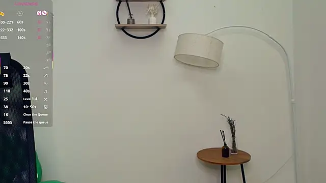 JudeKleve live XXX chat