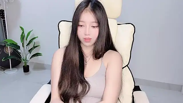 Yukiy8877 现场XXX聊天