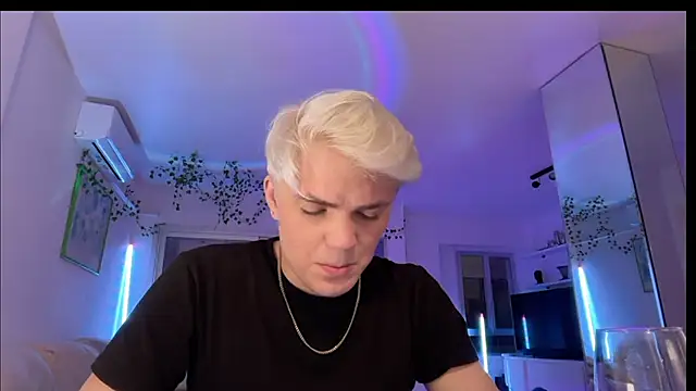 Justin_Horn Show Webcam