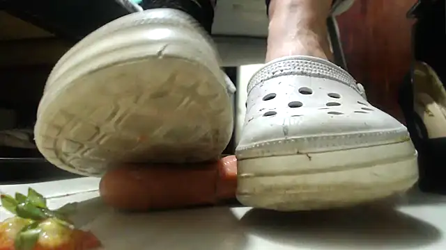 Alicia_inblack's Live XXX Chat