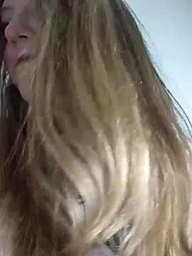 KattyLuuu's Live XXX Chat