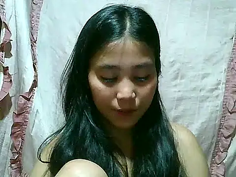 SexyAsianPussy4un Webbikameraesitys