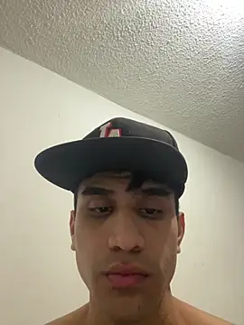 Camachito332 webkamerás műsora