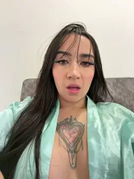 Czat XXX na żywo – EmmyEvans1