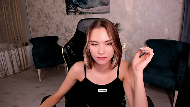 EllaCurtis Adlı Modelin Canlı XXX Sohbeti