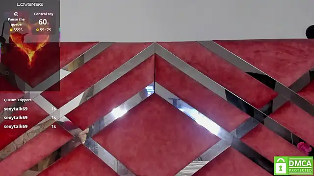 Онлайн чат XXX Lily_Queen30