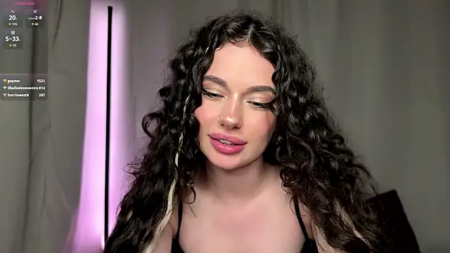 Moonfaairy Chat XXX live