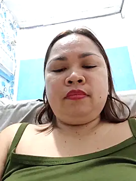 Sweetlorie_83's Webcam Show