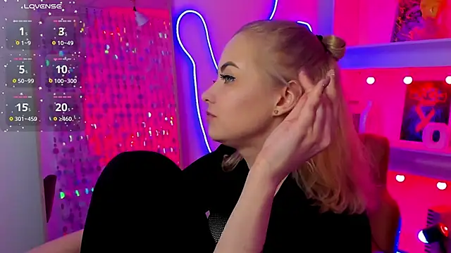 StephanieSweetyn Live XXX chat