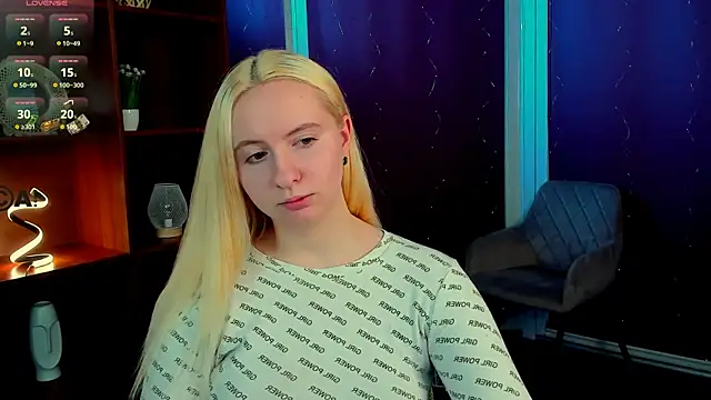 mila_glow1: онлайн-секс-чат