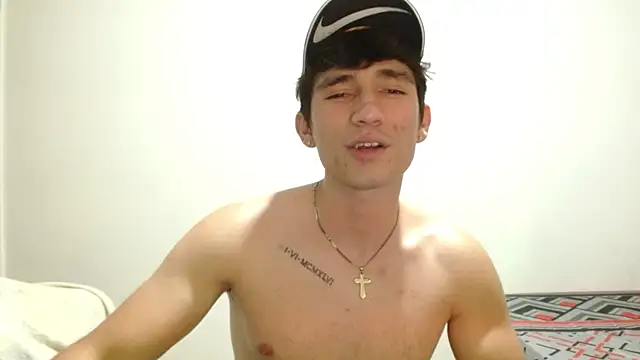 ChicoMaloFfF webkamerás műsora