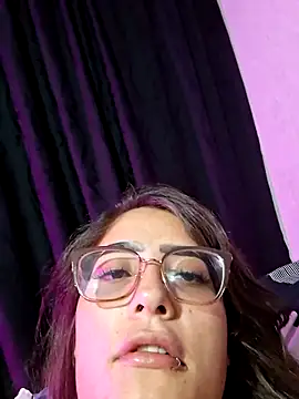 Chat XXX ao vivo de old_soul_and_young_spirit