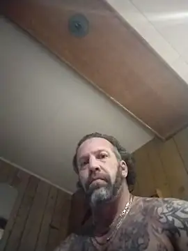 Chat XXX ao vivo de AceticPinscher