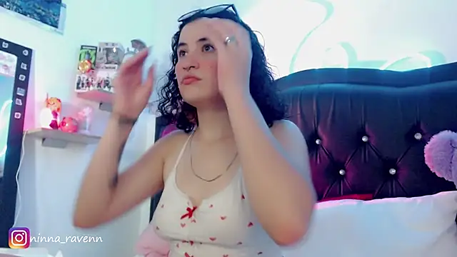 Ninna_ravenn – Live XXX-chat