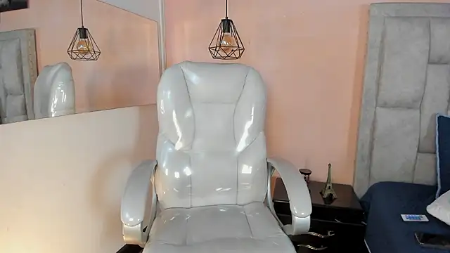 Stefhanyblow Chat XXX live