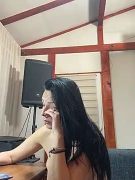 MiriamDelyn – Live XXX-chat