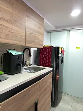 Chat +18 de Yaii_ ao vivo