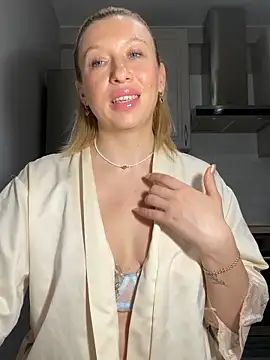 Kittie_Valentine Chat XXX in diretta