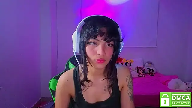 Lovelyamyy Adlı Modelin Canlı XXX Sohbeti