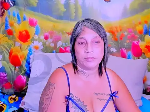 indianroxy 即時 XXX 聊天