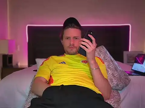 mcklister_kinky_feets 网络视讯表演