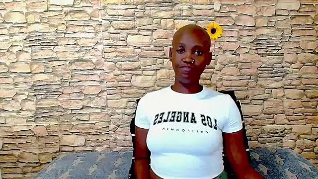 EbonyOlive69 웹캠 쇼