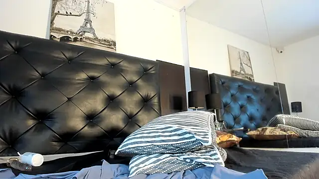 Kymy_marquez's Webcam Show