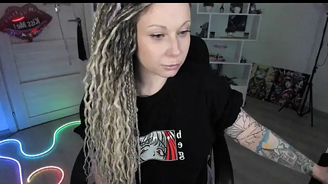 HoneySallyMoore – Live XXX-chat