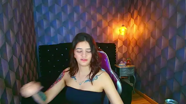 LiaHarryis' Live XXX Chat