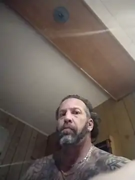 AceticPinscher's Live XXX Chat