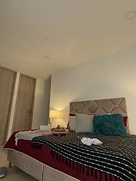 Chat +18 de Iam_Annii ao vivo