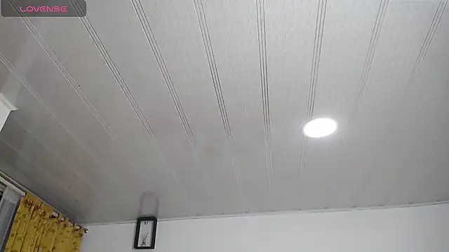 Chat +18 de Maylin_horny19 ao vivo