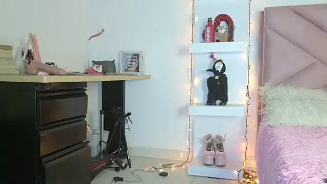 eva_sin18's Live XXX Chat